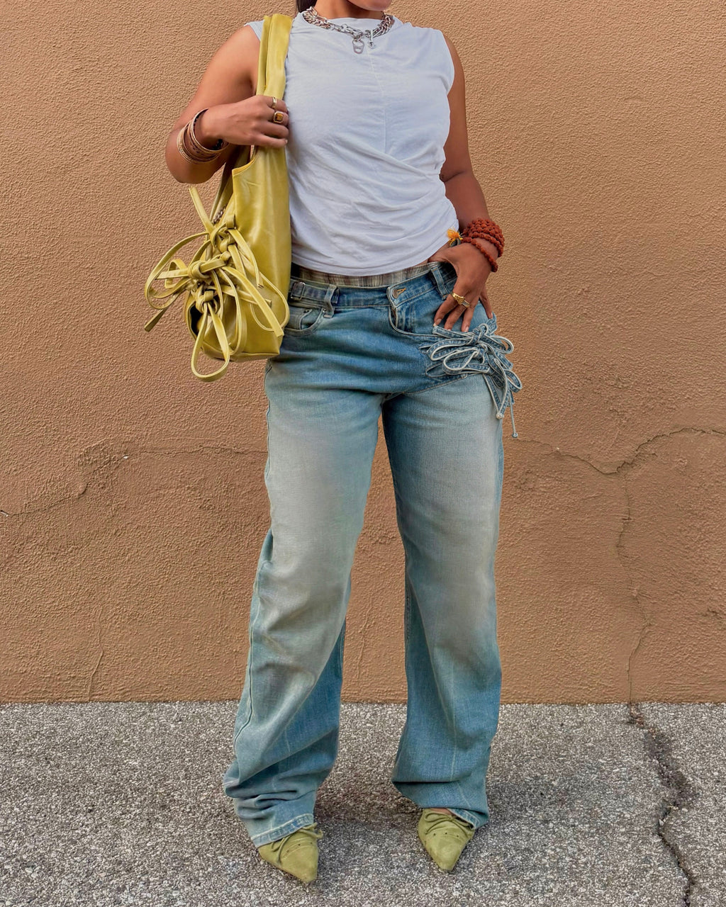 LIGHT WASH TIE DETAIL DENIM PANTS
