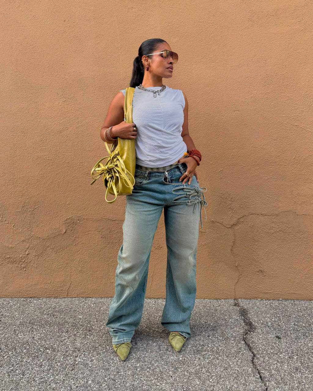 LIGHT WASH TIE DETAIL DENIM PANTS